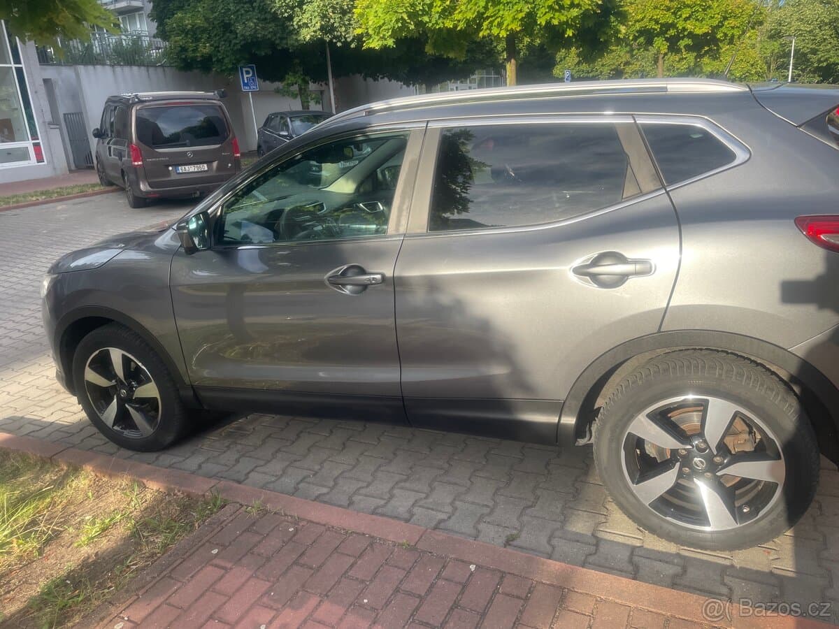 2017 Nissan OSTATNÍ - 7