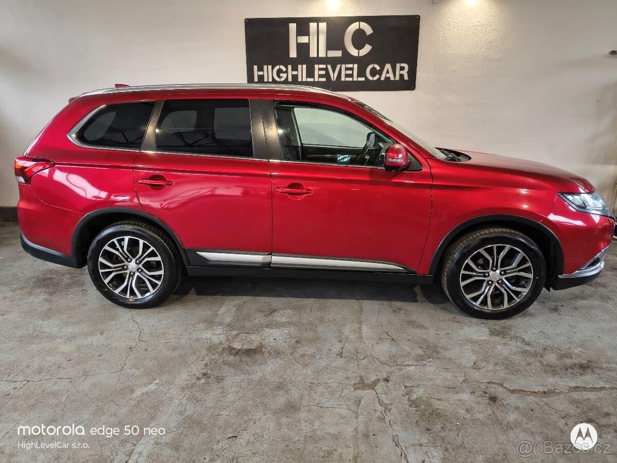 2017 Mitsubishi OUTLANDER - 7