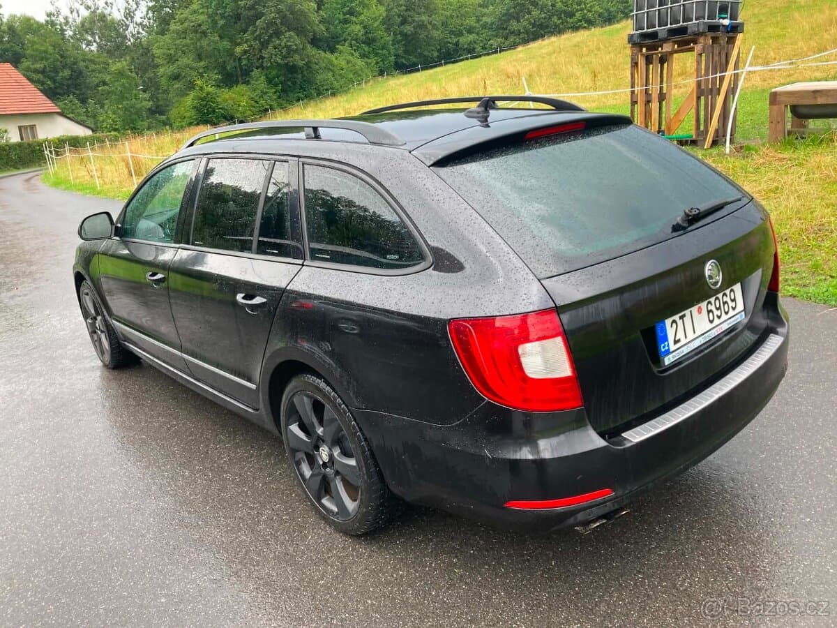 2010 Škoda SUPERB - 7