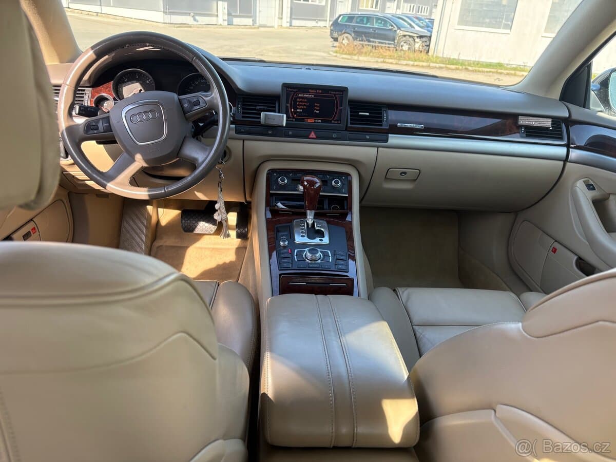 2006 Audi A8 - 7