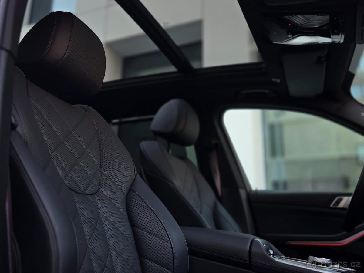 2024 BMW X5 - 7