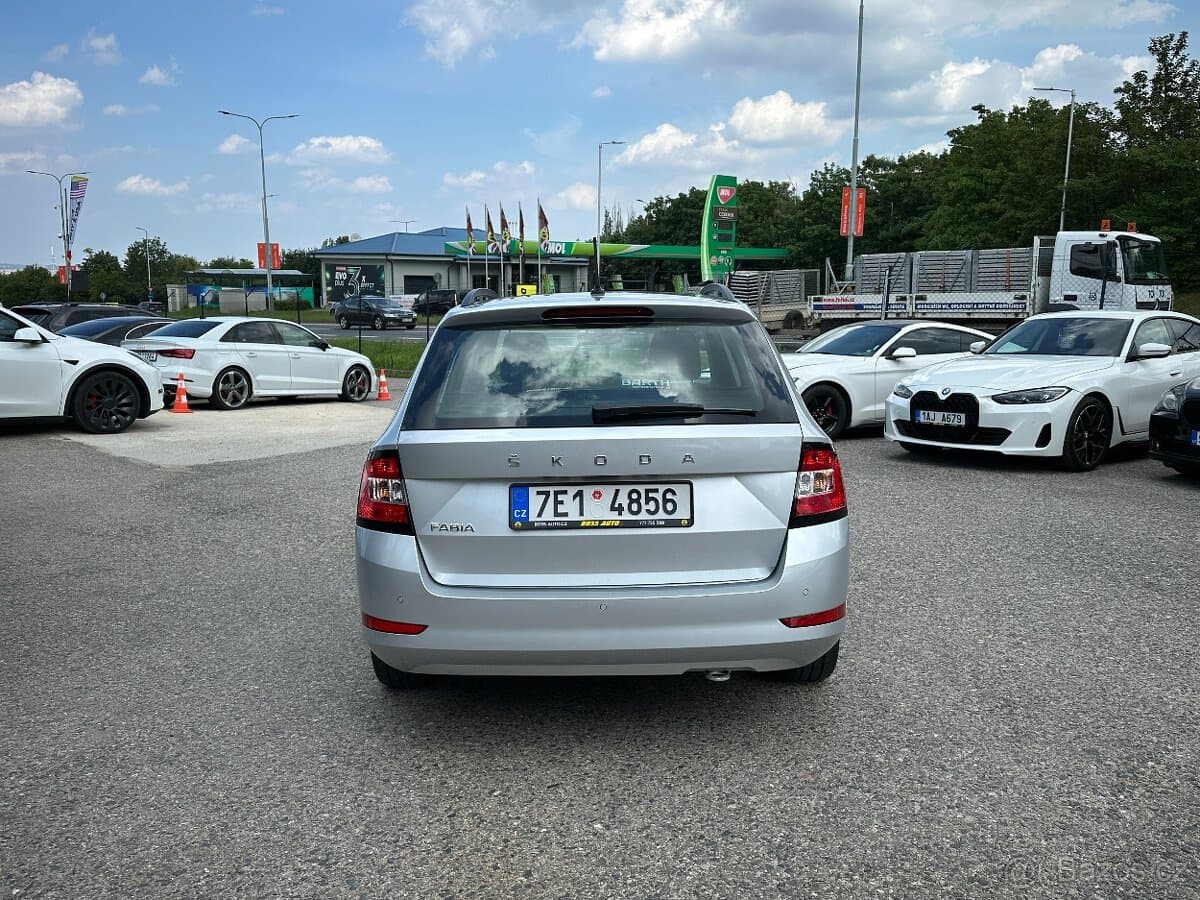 2022 Škoda FABIA - 7