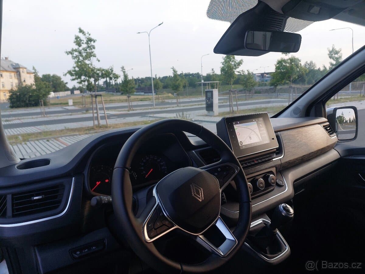 2025 Renault TRAFIC - 7