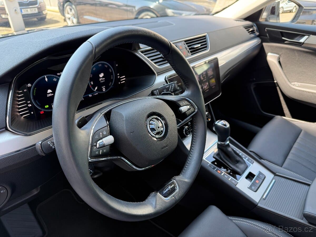 2023 Škoda SUPERB - 7