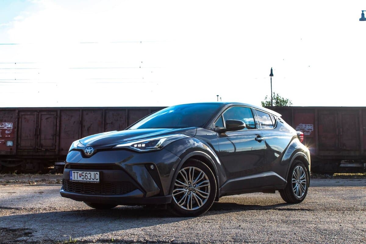 2020 Toyota C-HR - 7