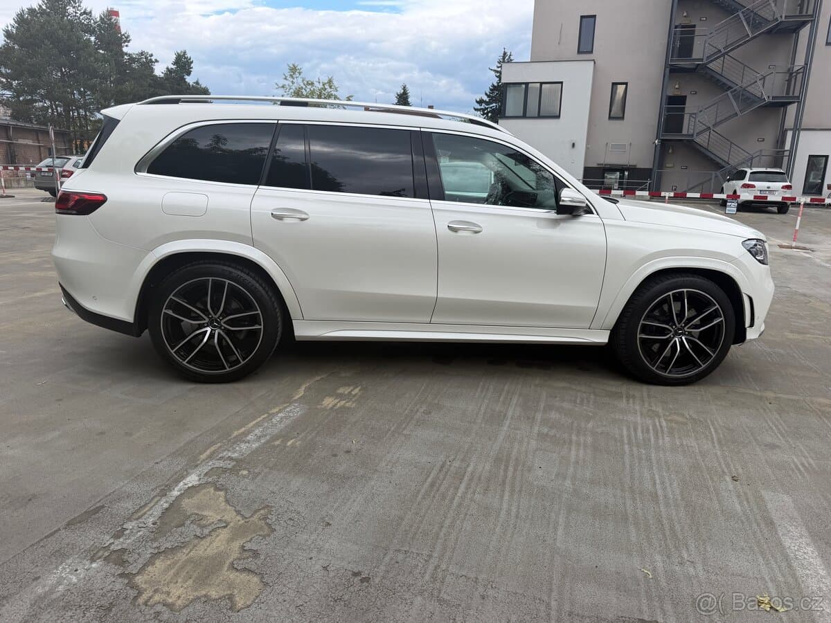 2020 Mercedes-Benz GL - 7