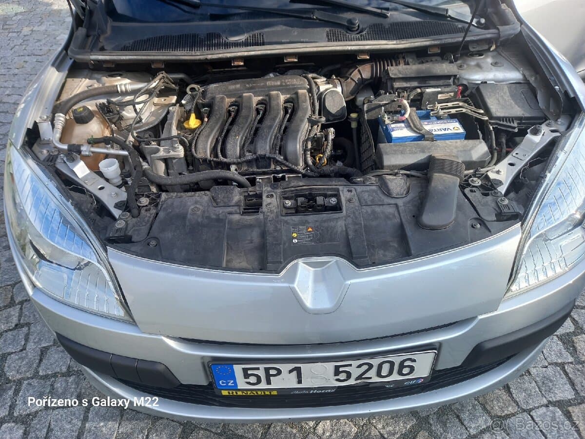 2011 Renault MEGANE - 7