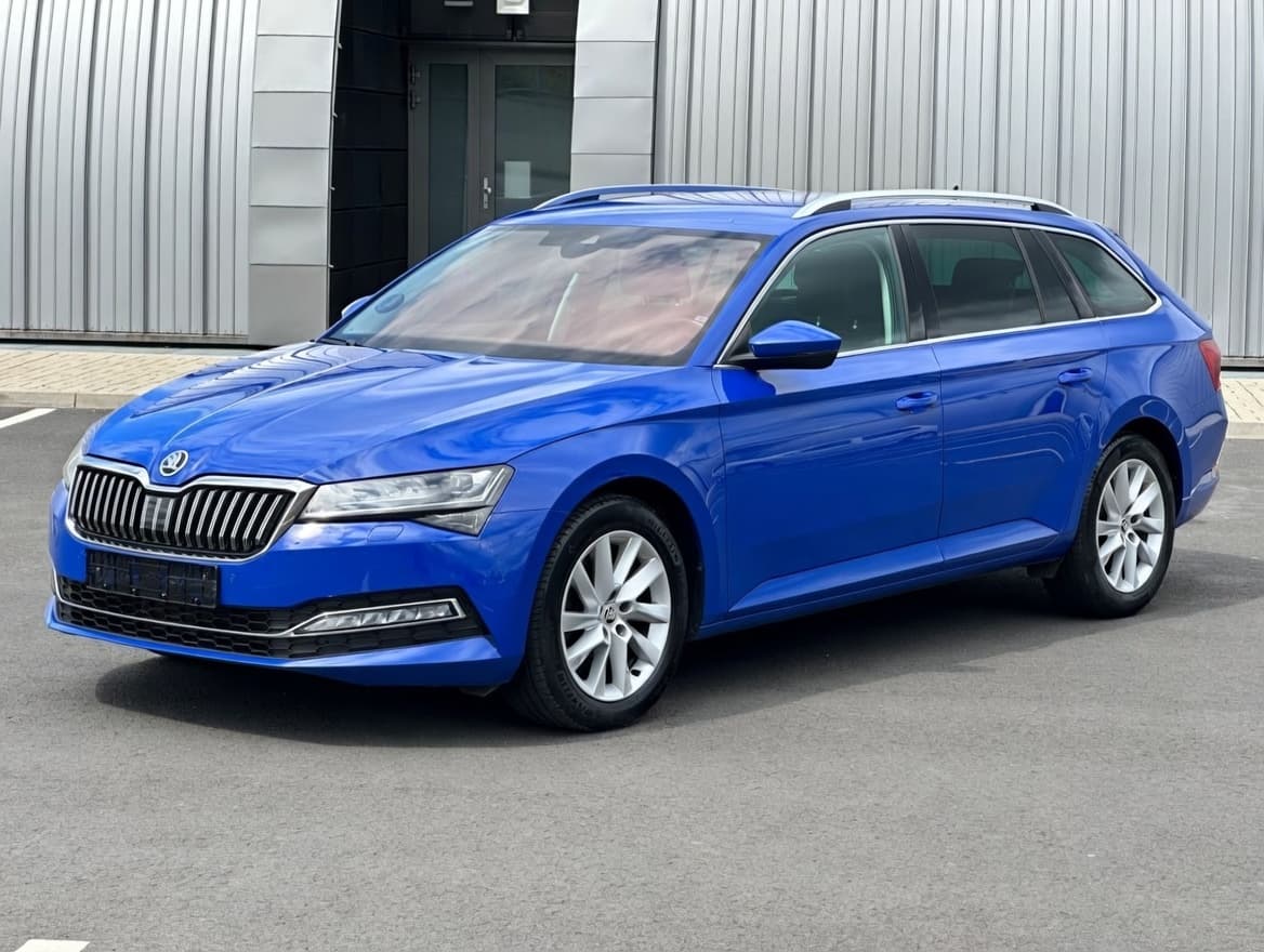 2020 Škoda SUPERB - 7