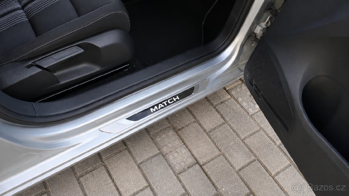 2012 Volkswagen GOLF - 7