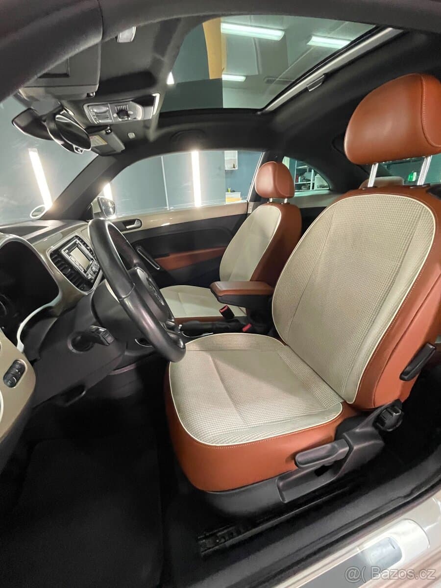 2014 Volkswagen BEETLE - 7