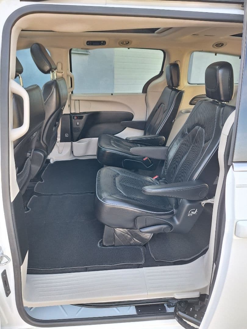 2018 Chrysler PACIFICA - 7