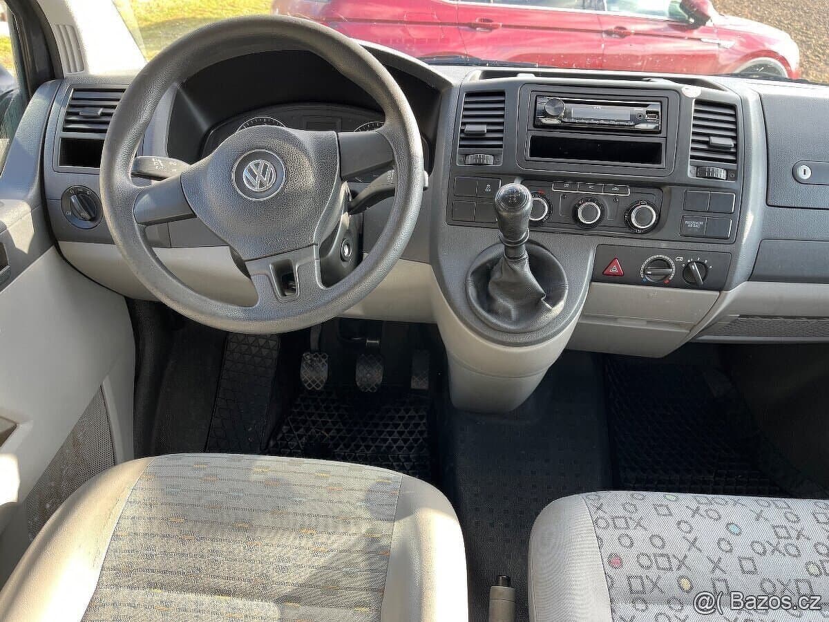 2011 Volkswagen TRANSPORTER - 7