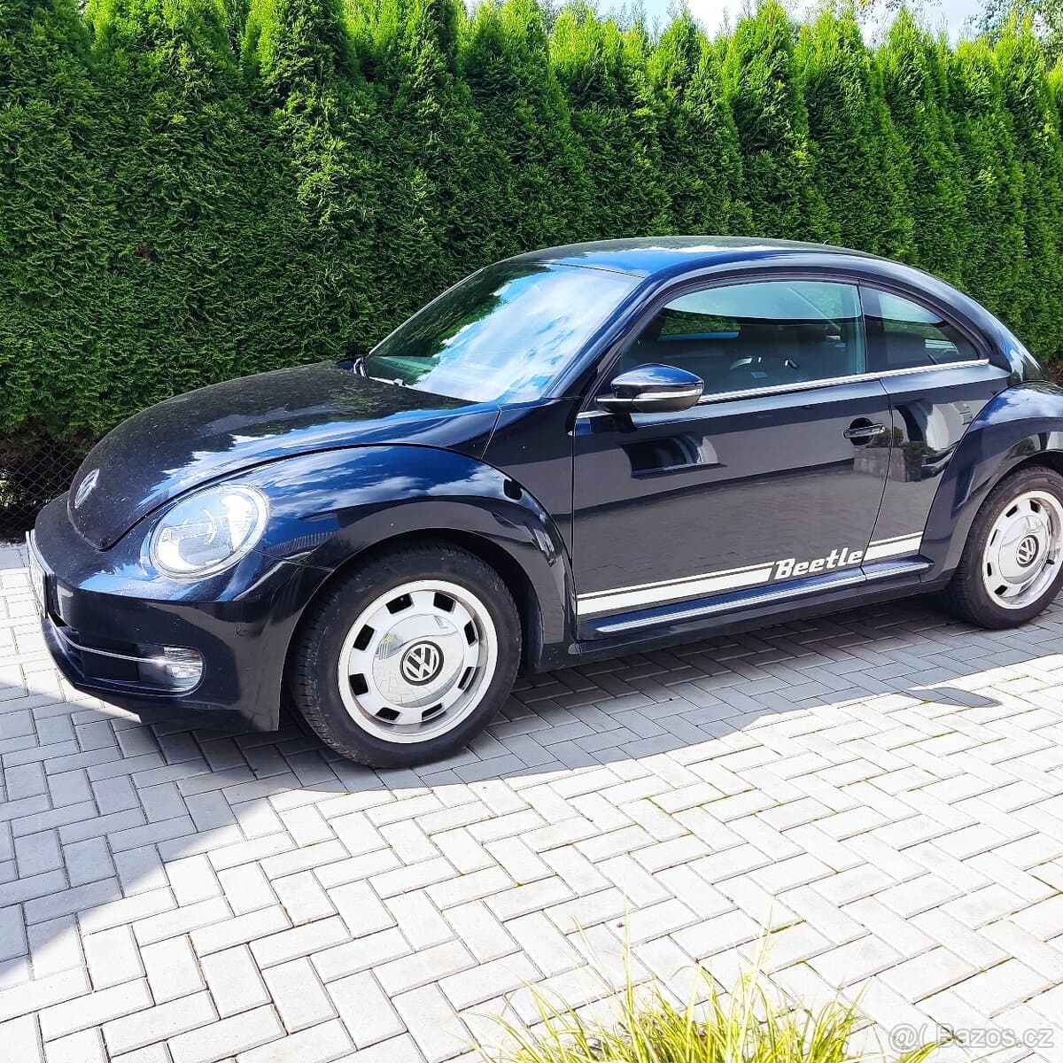 2012 Volkswagen BEETLE - 7