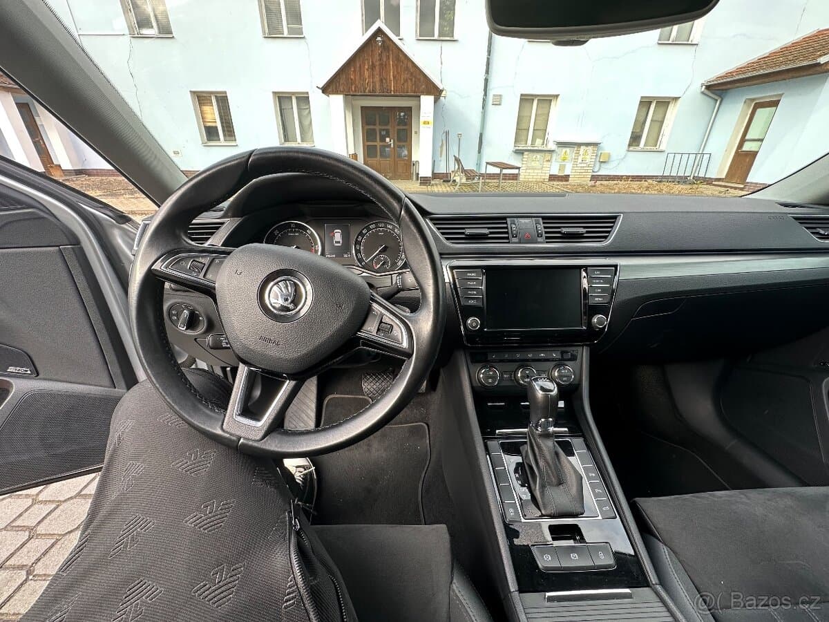 2017 Škoda SUPERB - 7