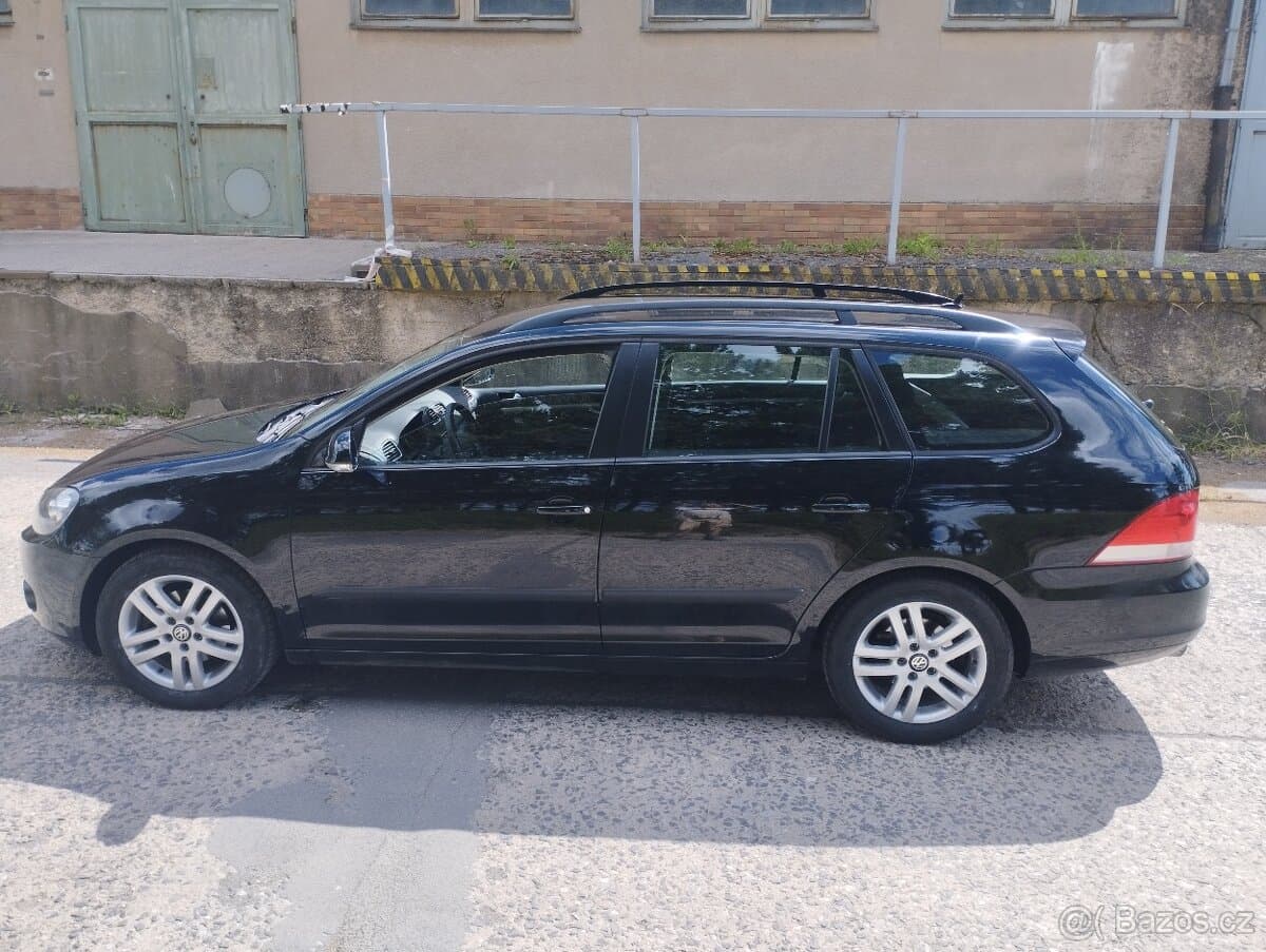 2011 Volkswagen GOLF - 7