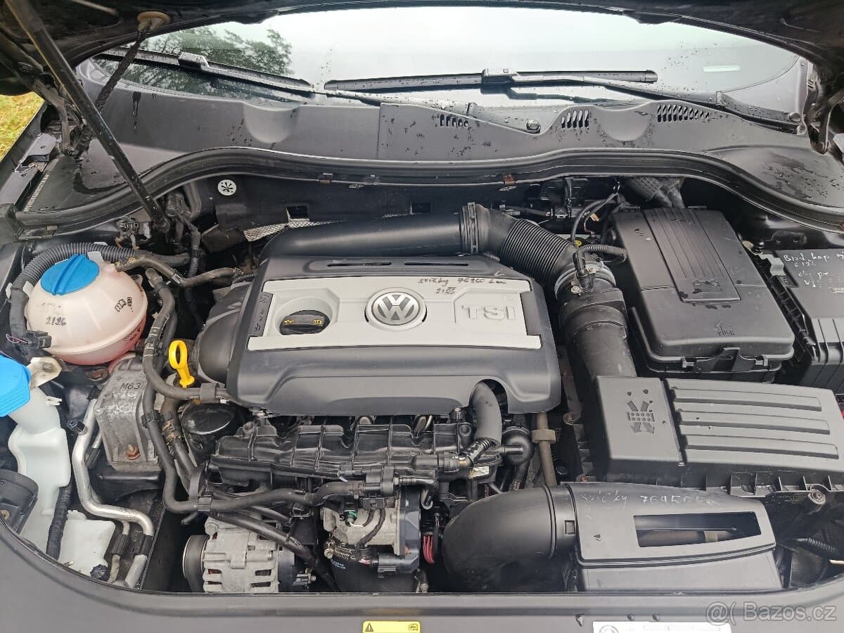 2015 Volkswagen PASSAT - 7