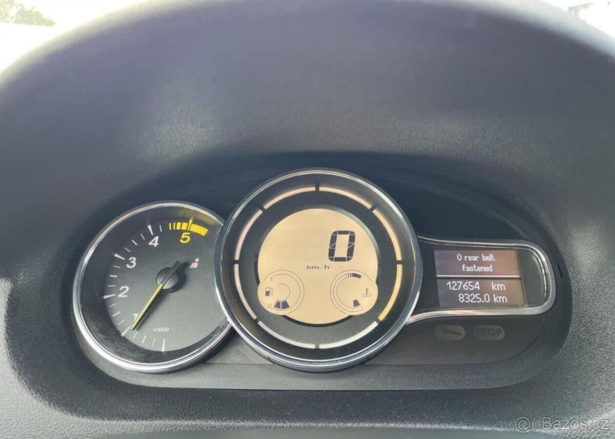 2013 Renault MEGANE - 7