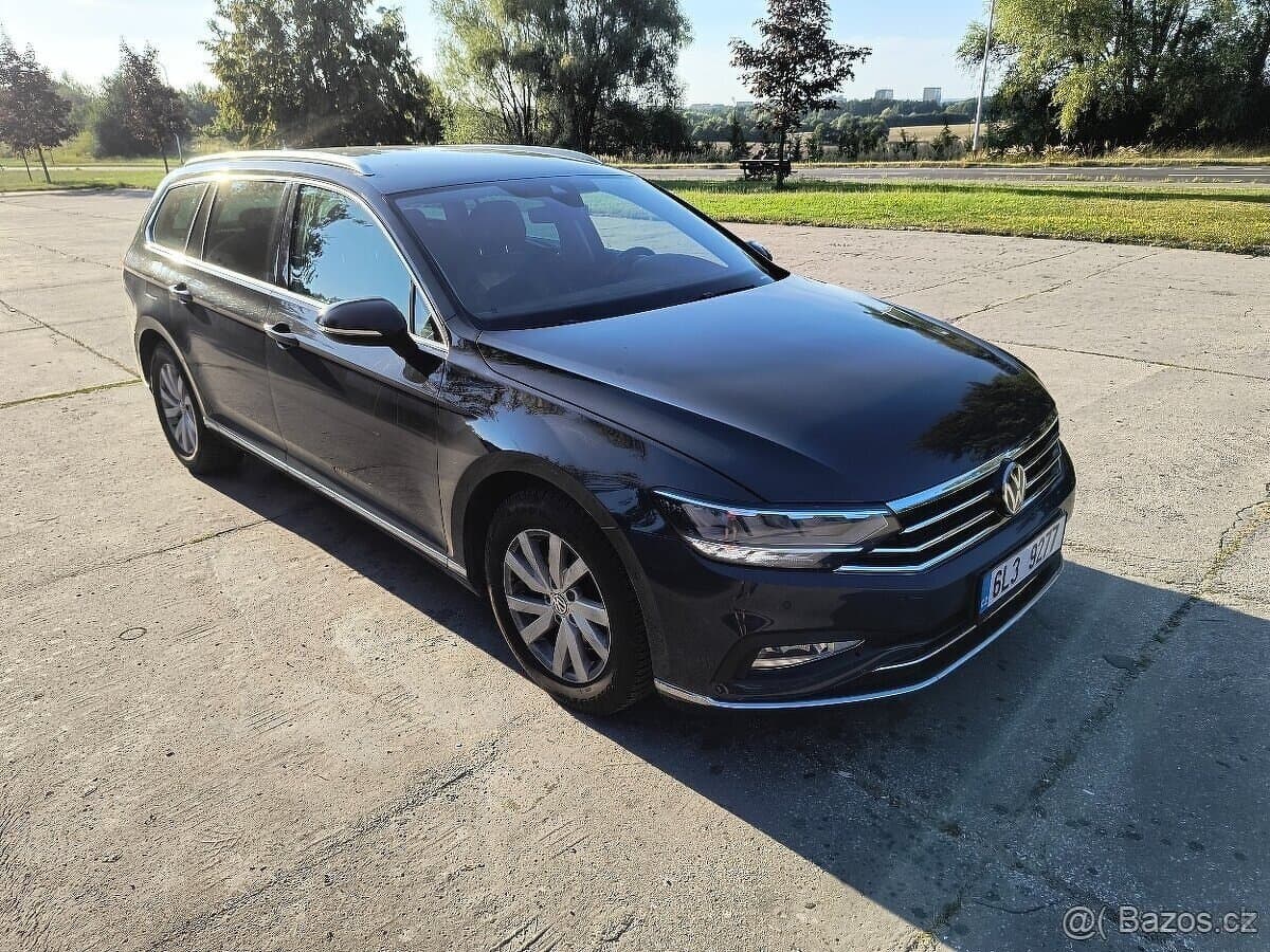 2020 Volkswagen PASSAT - 7