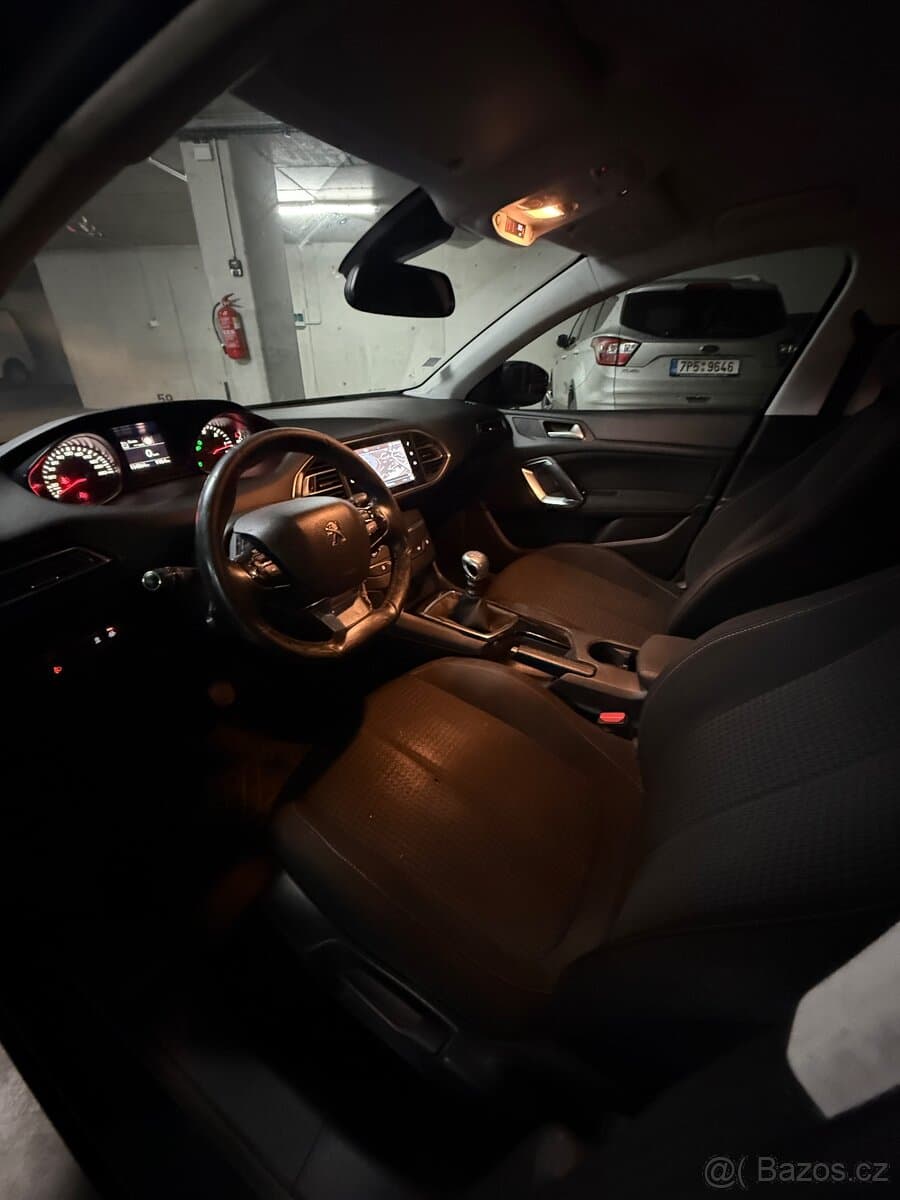 2019 Peugeot 308 - 7