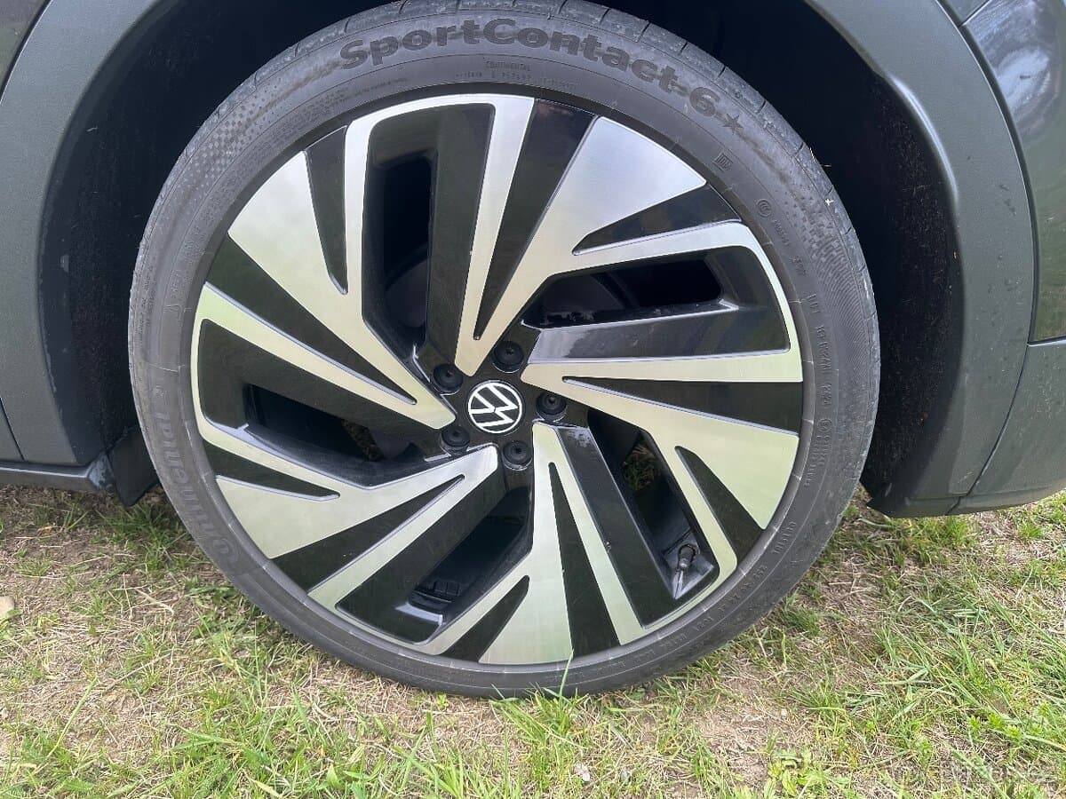2022 Volkswagen ID.4 - 7
