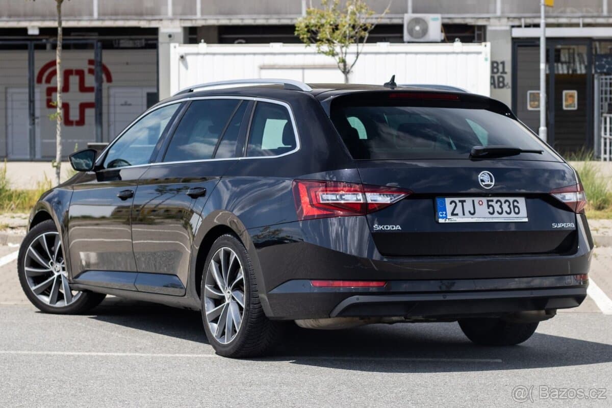 2015 Škoda SUPERB - 7