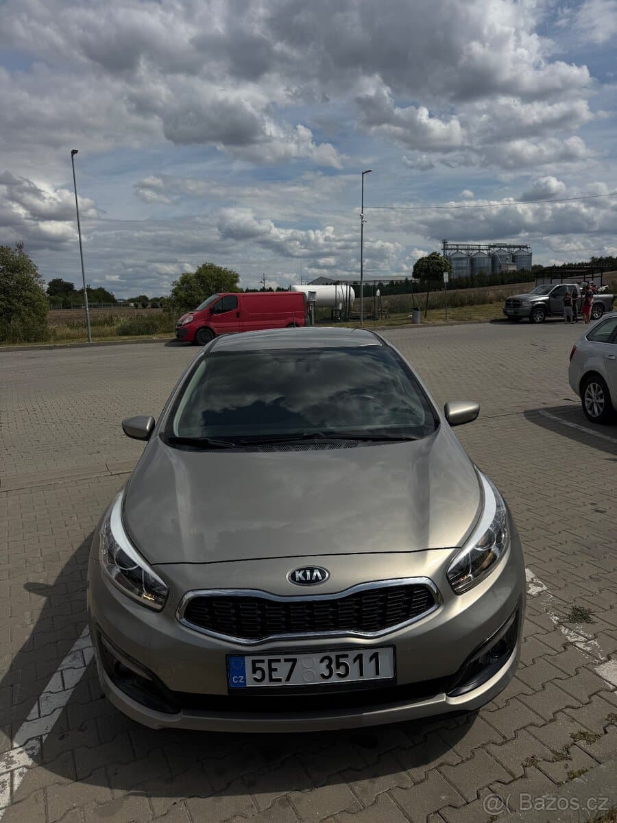 2017 Kia PROCEED - 7
