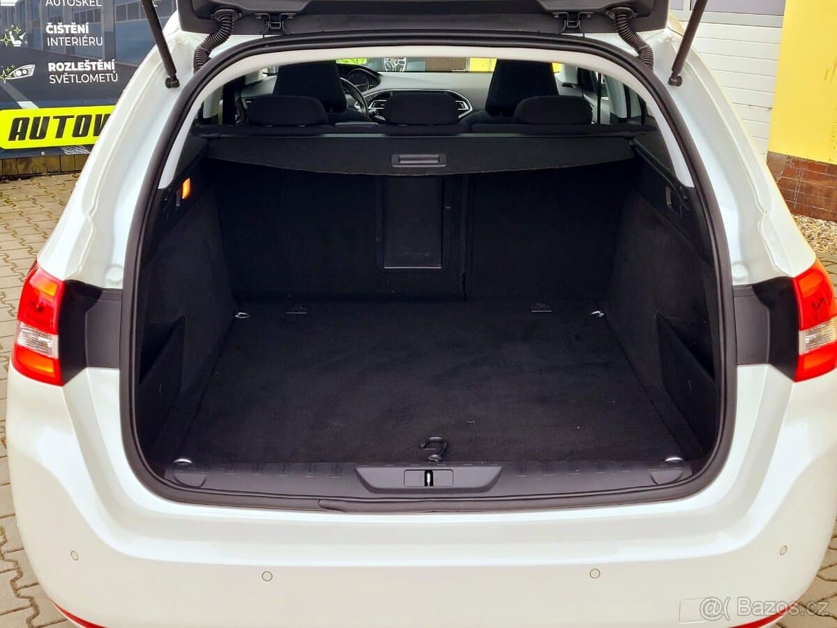 2016 Peugeot 308 - 7