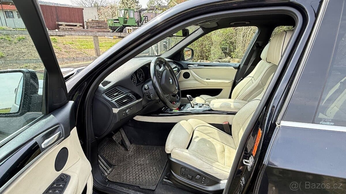 2011 BMW X5 - 7