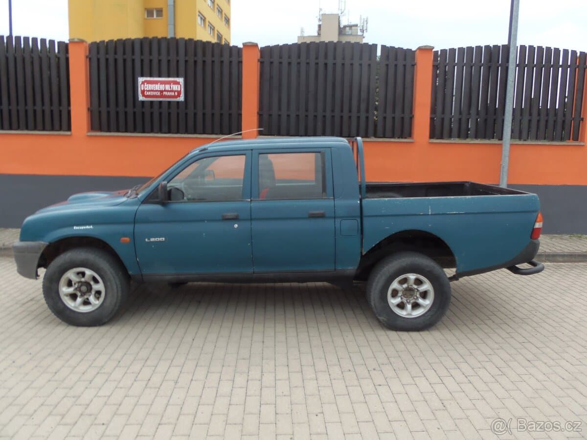 2000 Mitsubishi L200 - 7