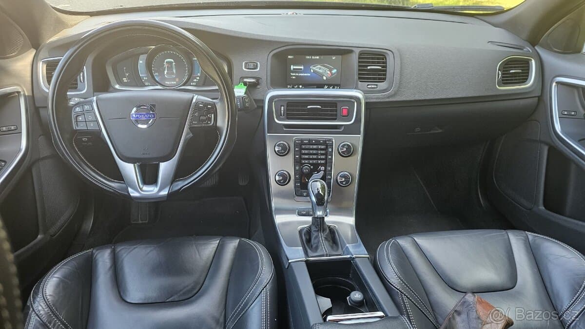 2014 Volvo V60 - 7