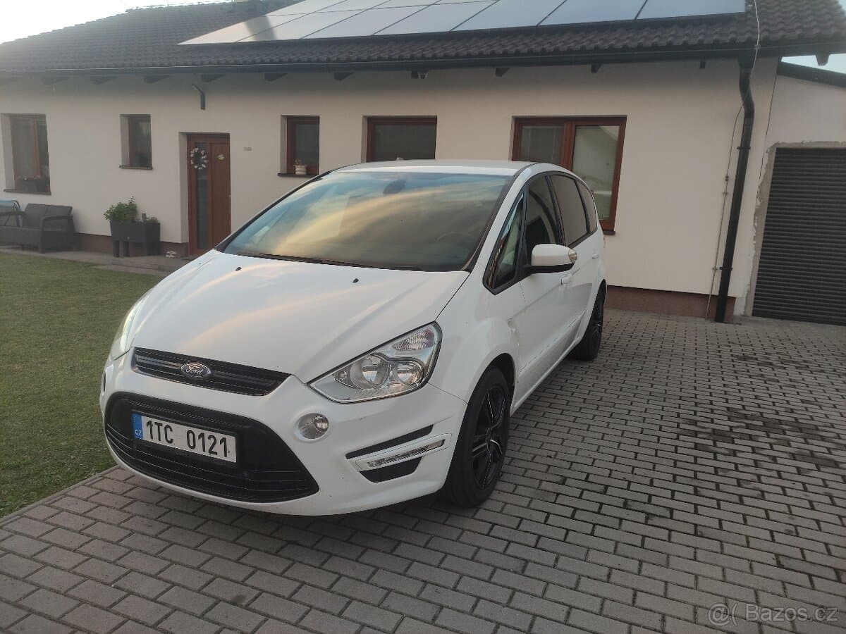 Ford S-MAX - 7