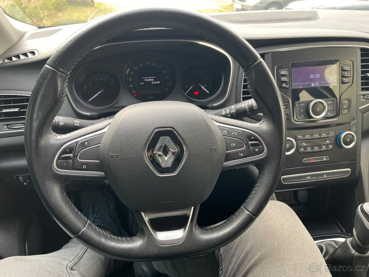 2017 Renault MEGANE - 7