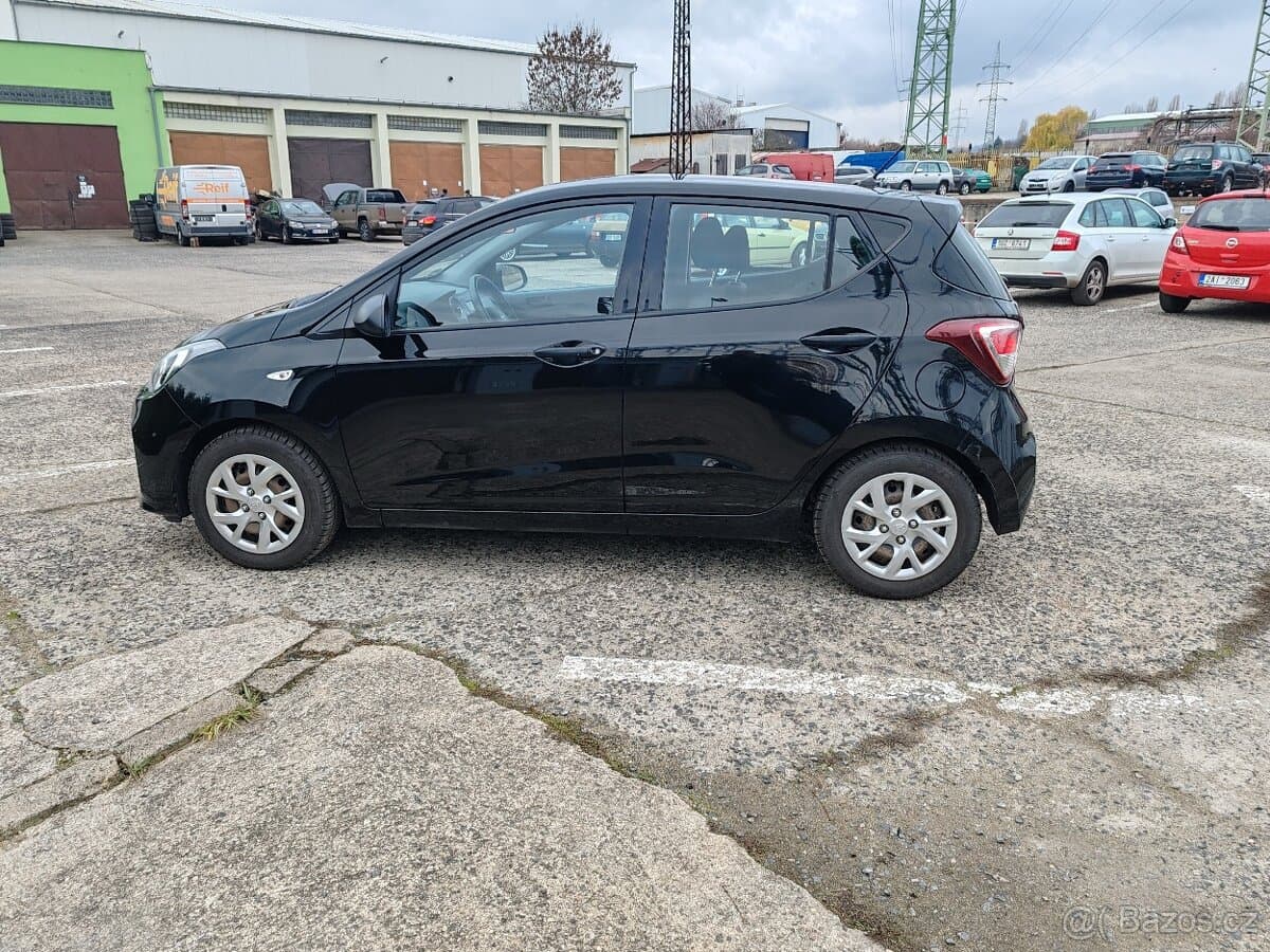 2017 Hyundai i10 - 7