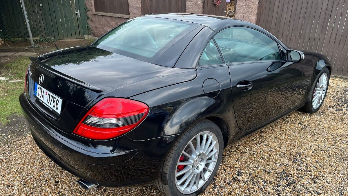 2005 Mercedes-Benz SL - 7
