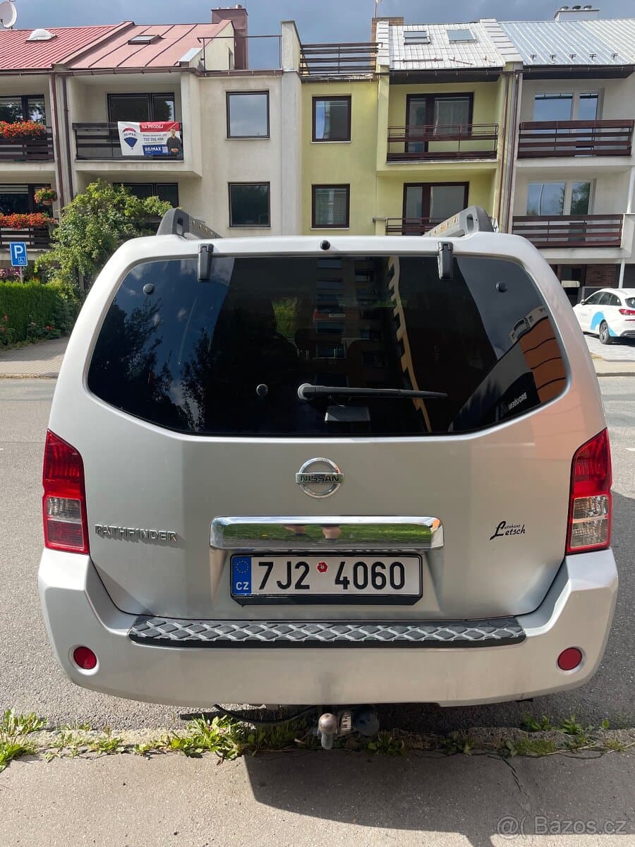 2005 Nissan PATHFINDER - 7
