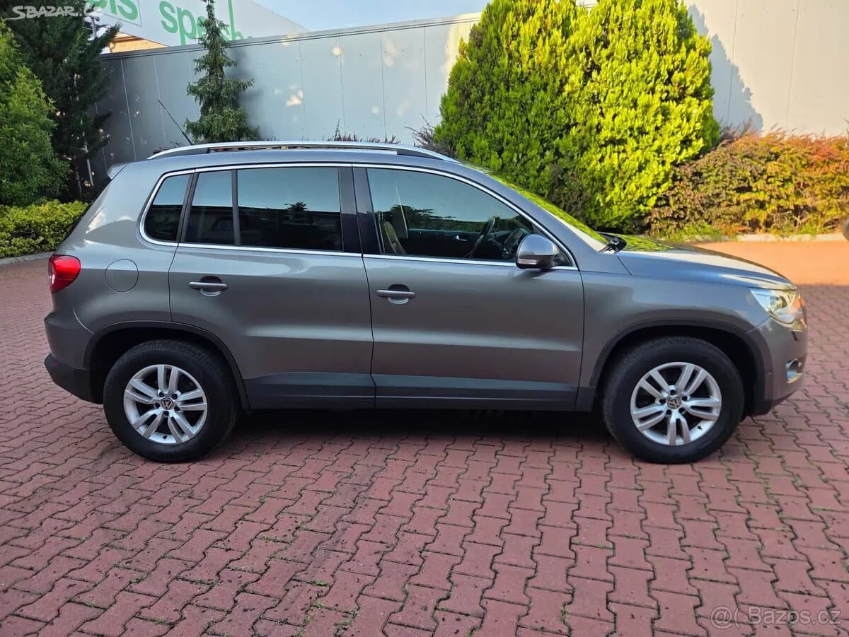 2009 Volkswagen TIGUAN - 7
