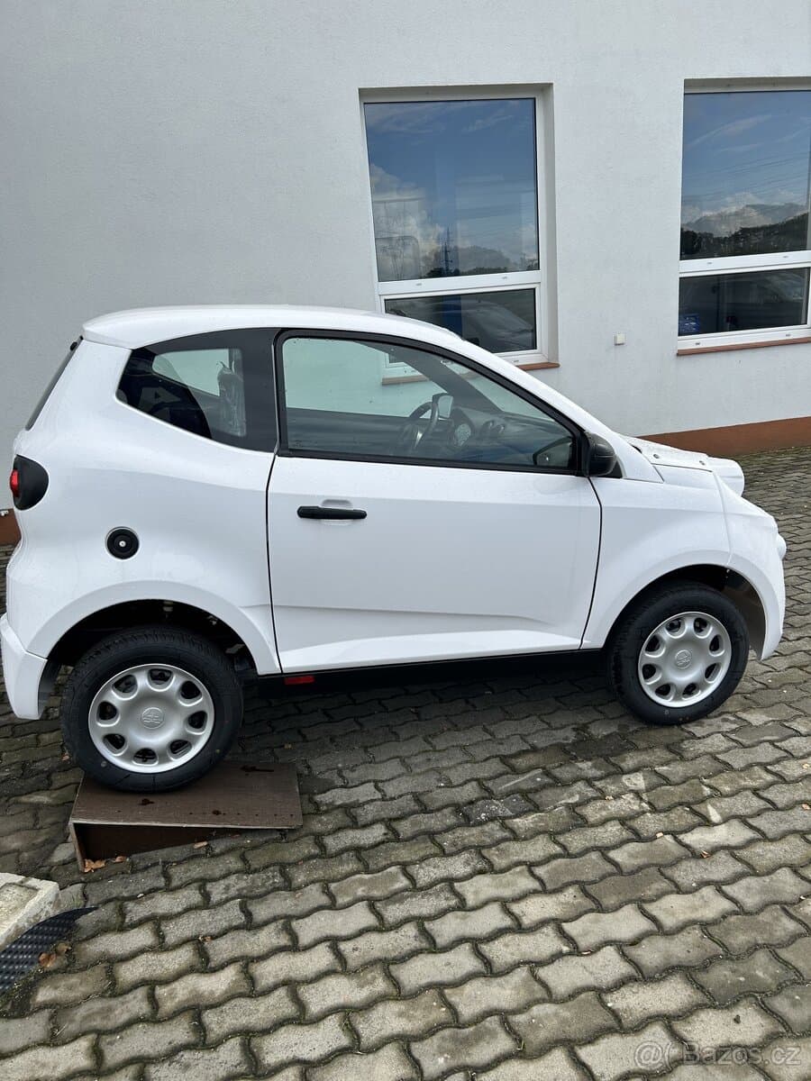 Aixam MINAUTO - 7