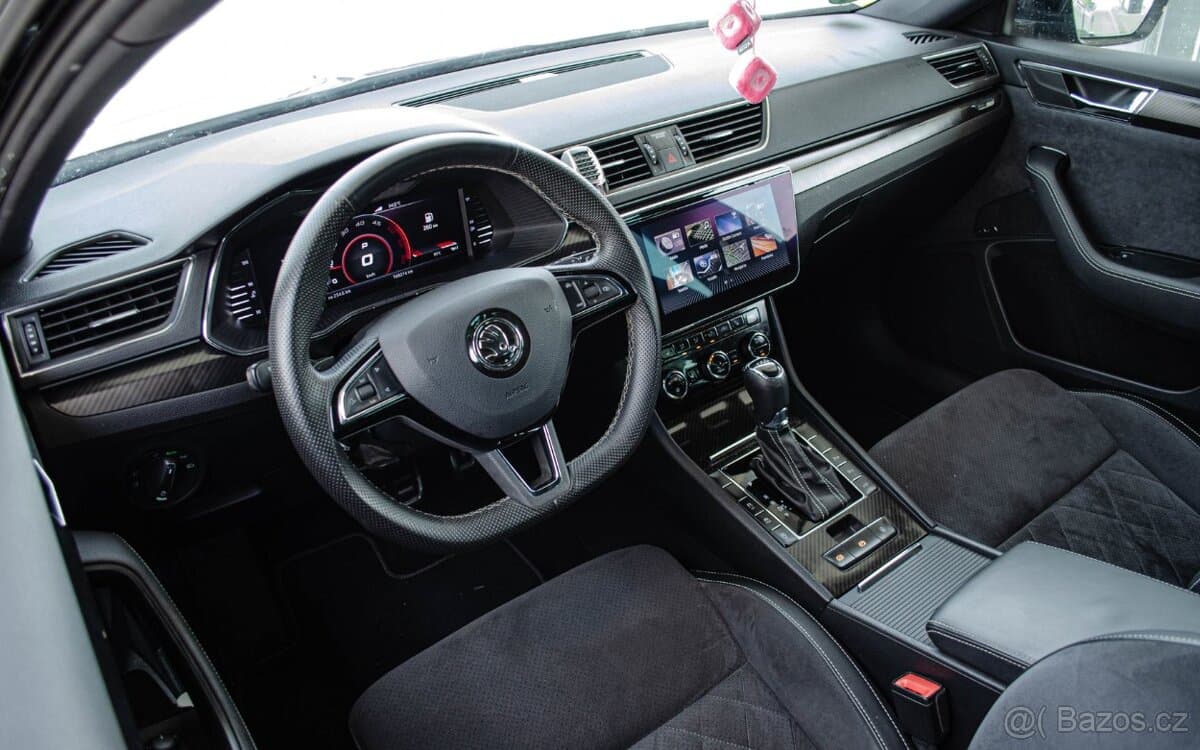 2020 Škoda SUPERB - 7