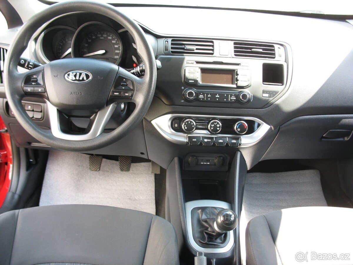 2014 Kia RIO - 7