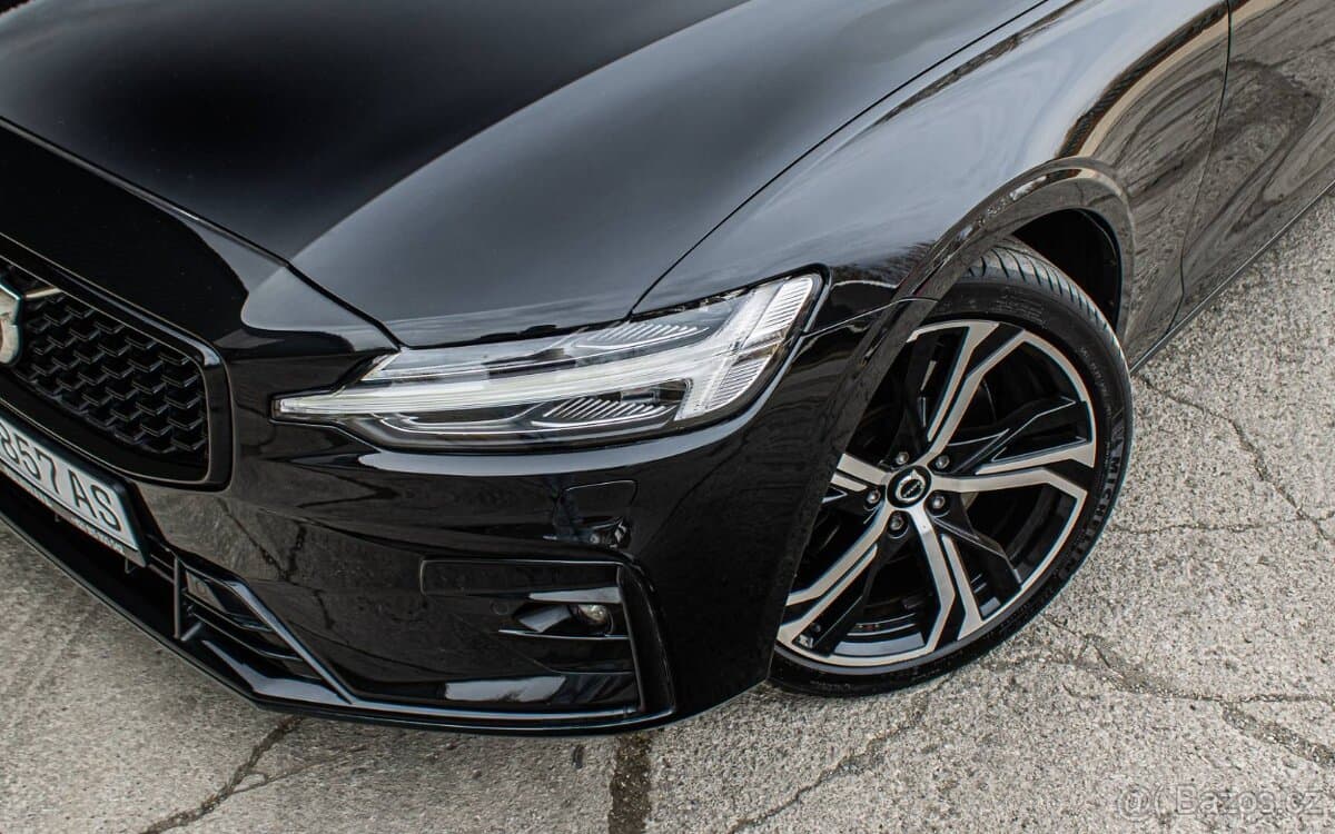 2023 Volvo V60 - 7