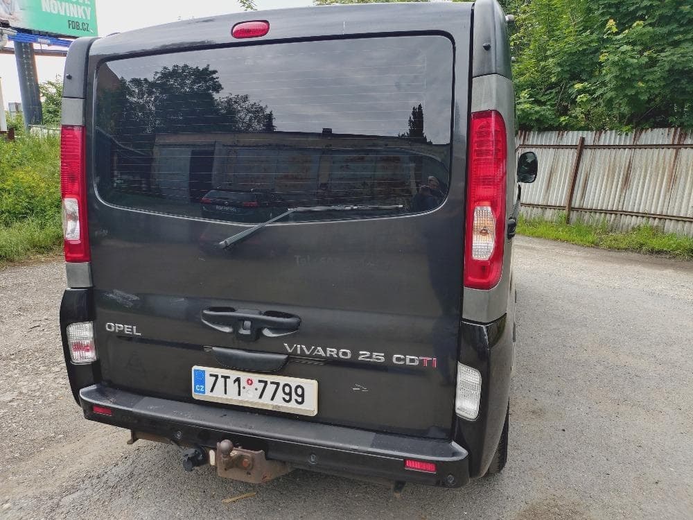 Opel VIVARO - 7