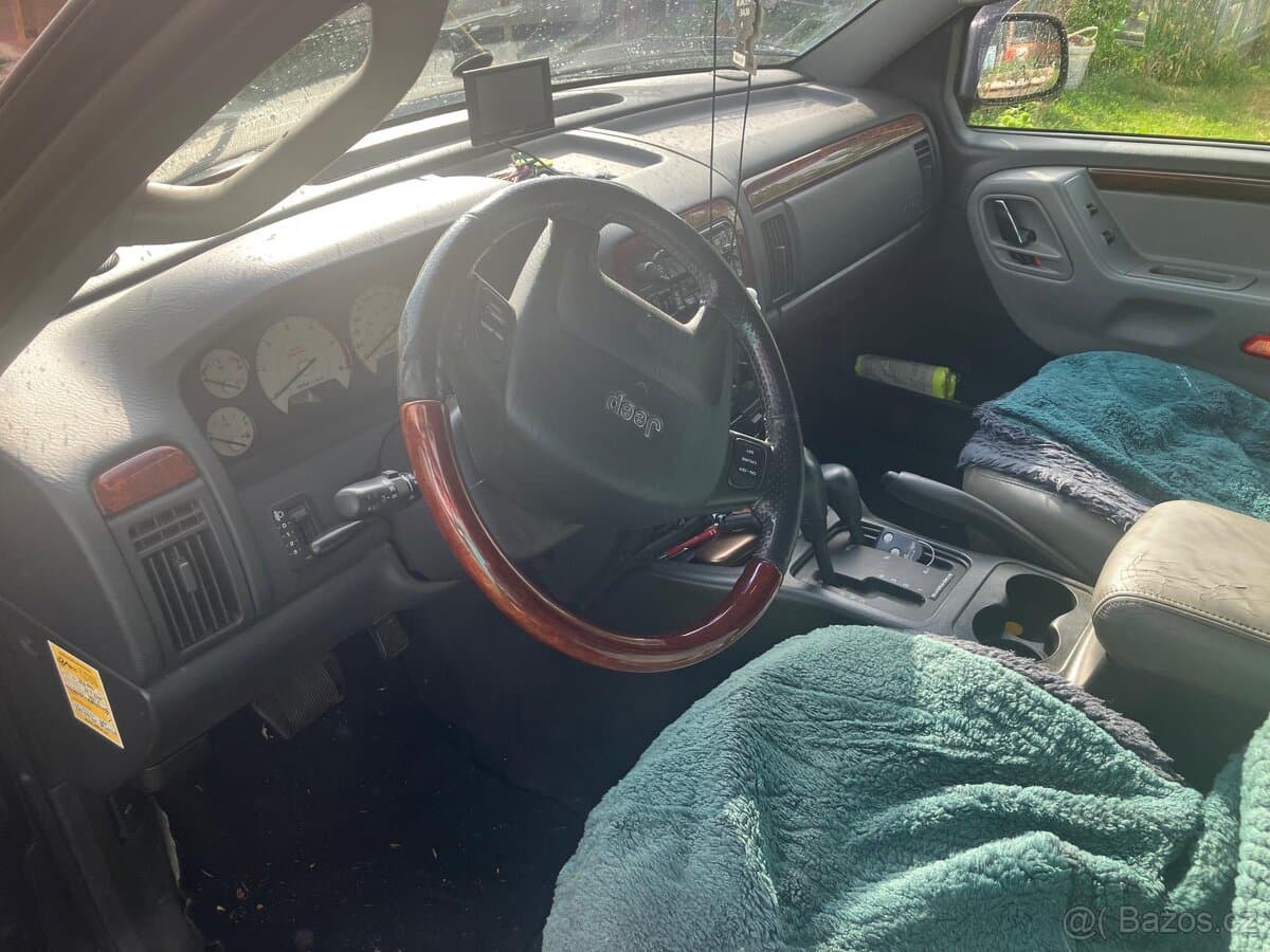 Jeep CHEROKEE - 7