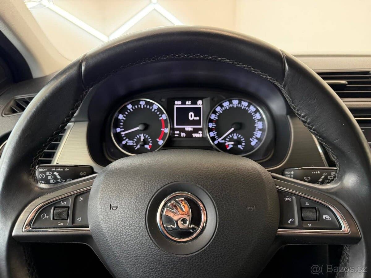 2016 Škoda FABIA - 7
