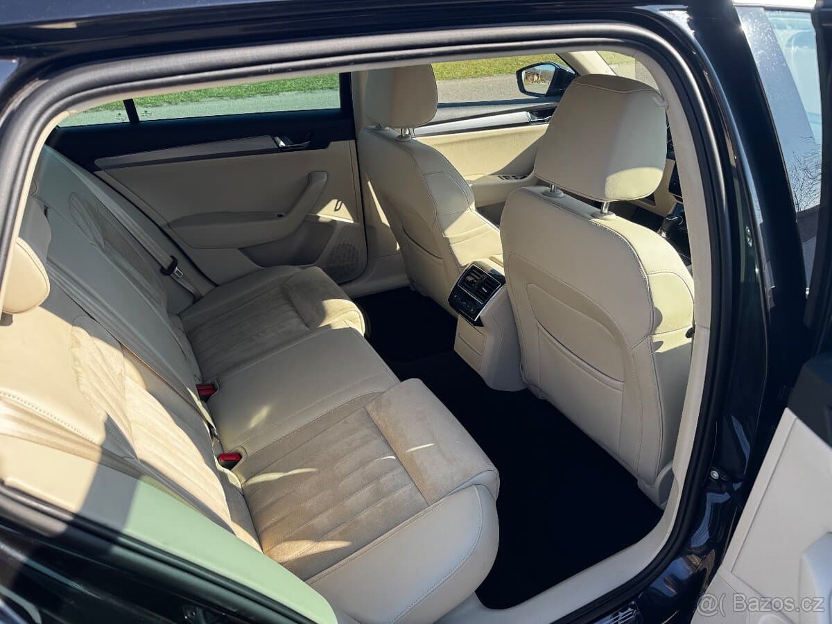 2019 Škoda SUPERB - 7