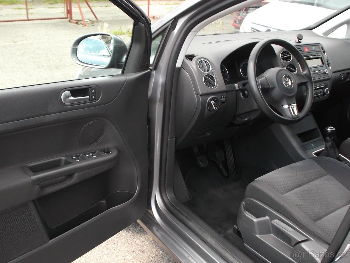 2010 Volkswagen GOLF - 7