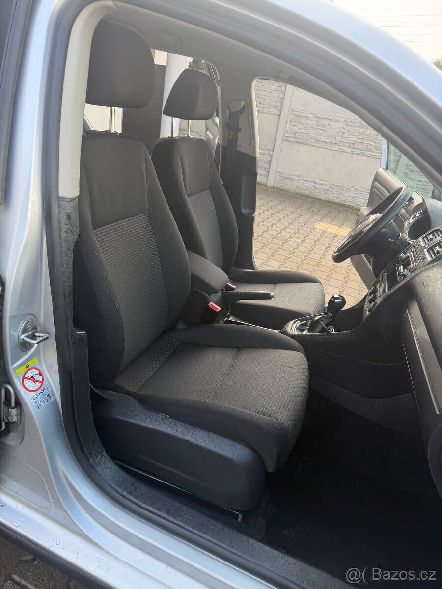 2012 Volkswagen GOLF - 7