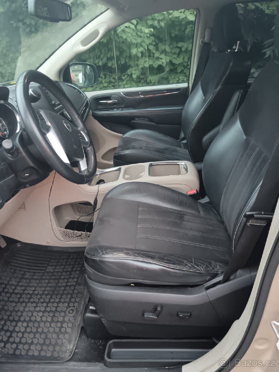 2012 Lancia VOYAGER - 7
