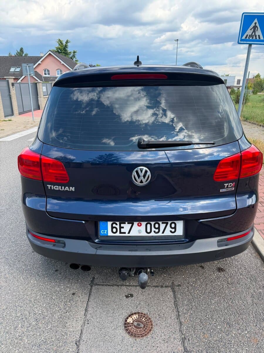 2012 Volkswagen TIGUAN - 7