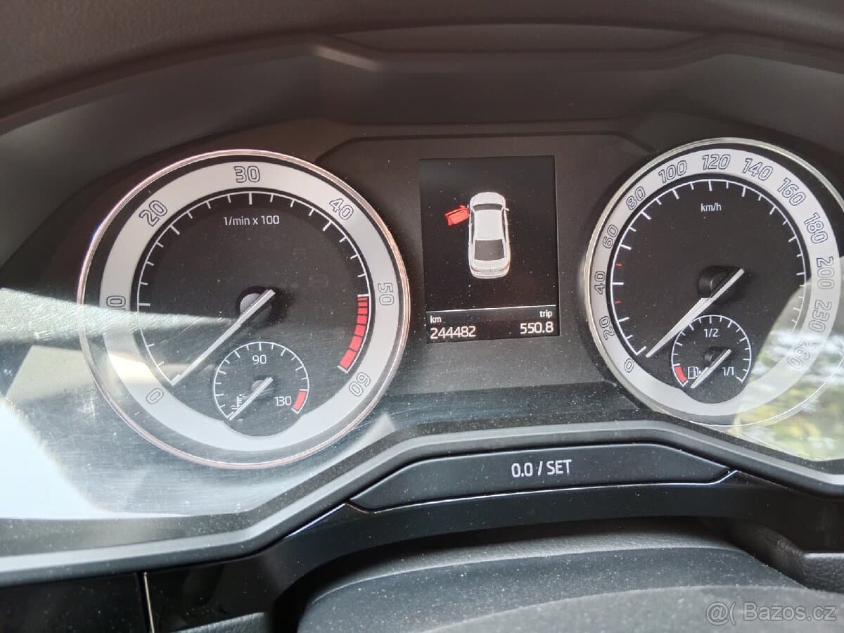 2019 Škoda SUPERB - 7
