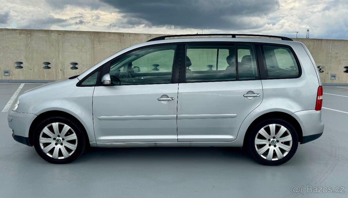 2005 Volkswagen TOURAN - 7